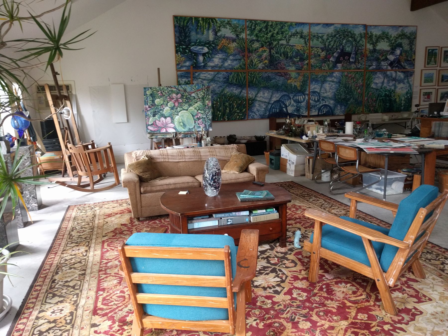 Studio I inside photo 2